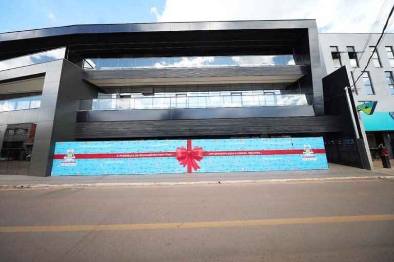 Prefeitura de Brumadinho entrega novo laboratório em parceira com ICISMEP