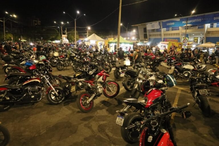 Betim MotoPoint desta quinta-feira (27) tem show da banda Eletron Pop